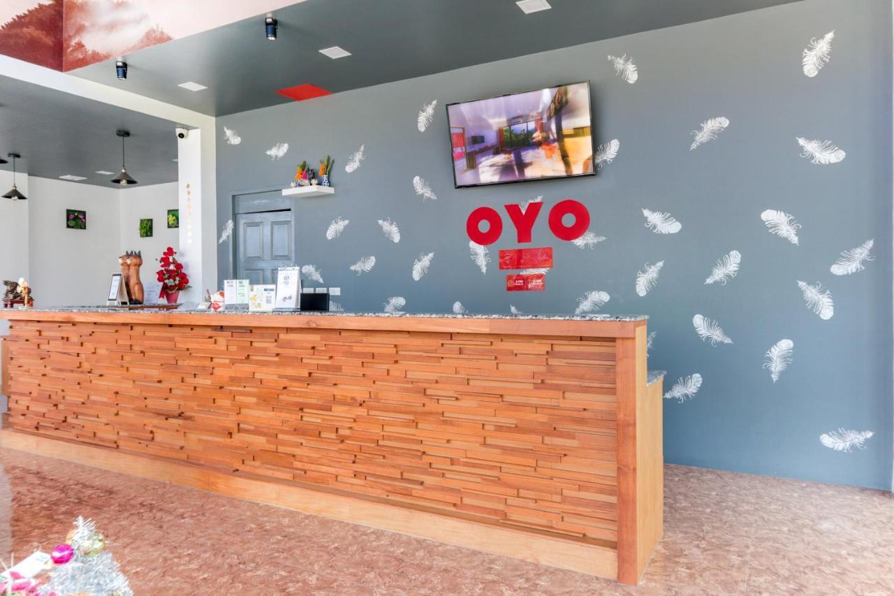 Oyo 854 Baan Phuchalong Hotel Phuket Luaran gambar